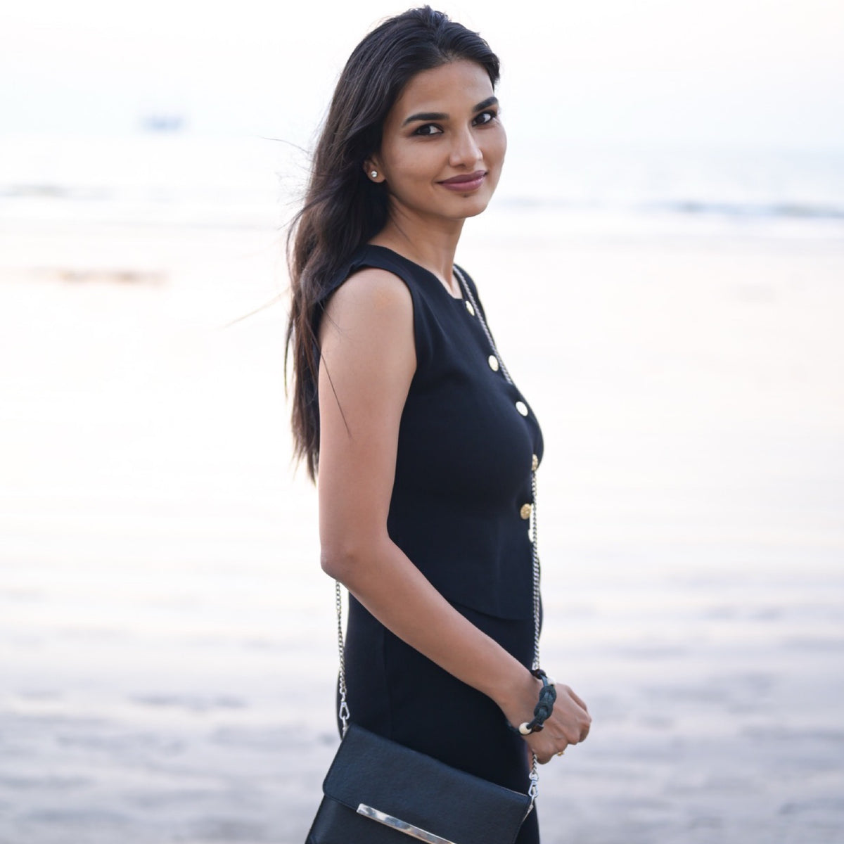 Vegan Leather Chain Bag | Natural Envelope Sling made of coconut leather