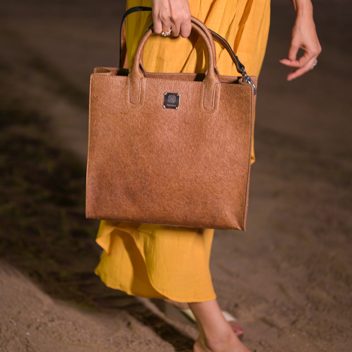 Vegan Tote Bag | Black Natural Tote made of coconut leather