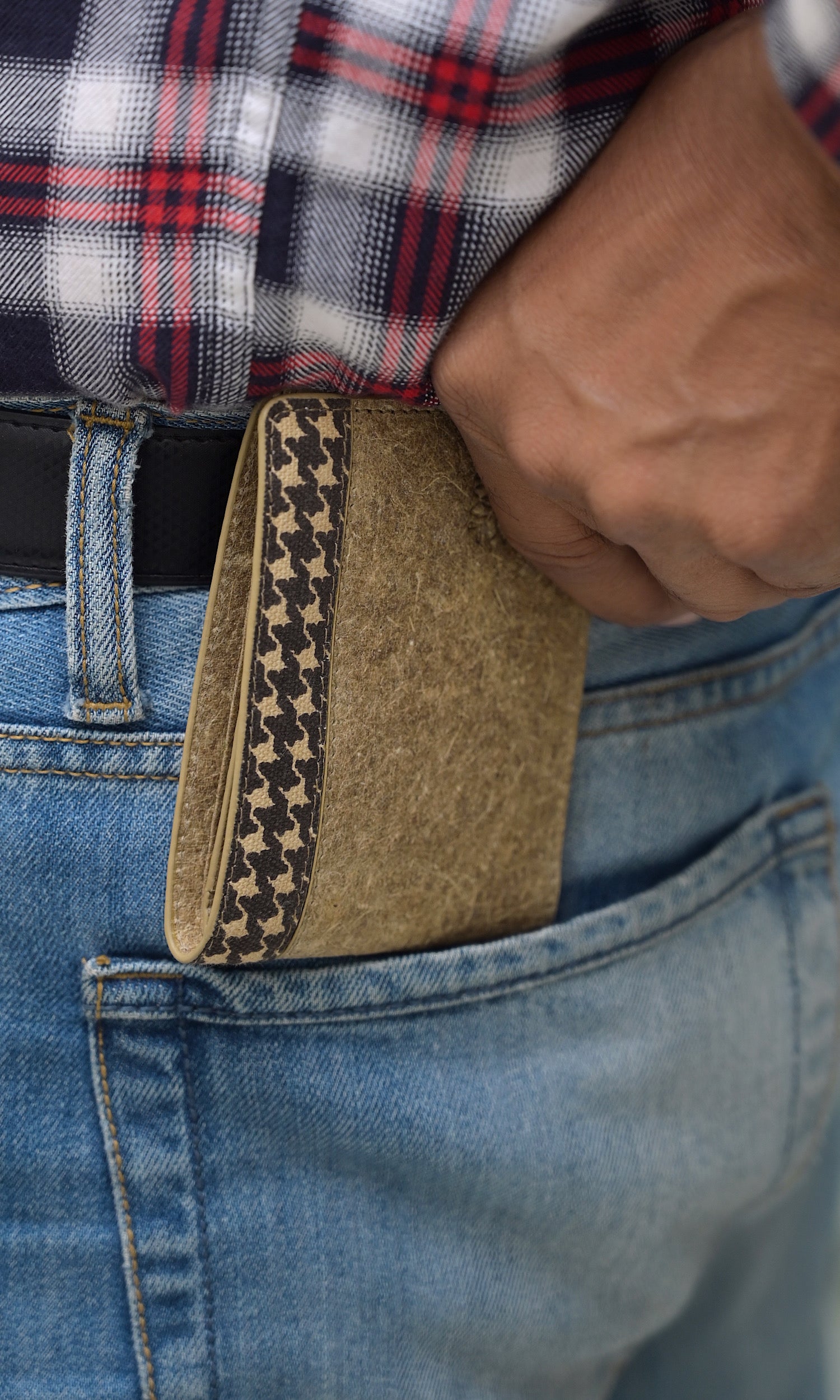 Zenkindstore's Natural Wallet for Men