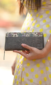 Zenkindstore's Natural Floral Wallet for Women